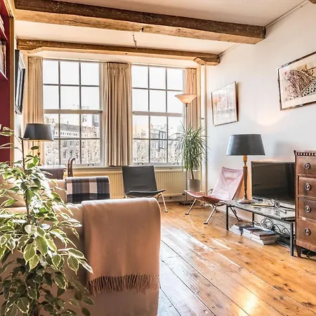 Classy 17th C Canalhouse 4* Amsterdam