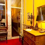 Classy 17th C Canalhouse 4* Amsterdam